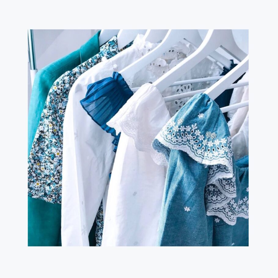 Szafa kapsułowa ze stylistką